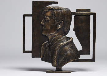 Eric Claus, Portret van Koning Willem-Alexander, brons, 2015. Foto: Beelden van de Raad